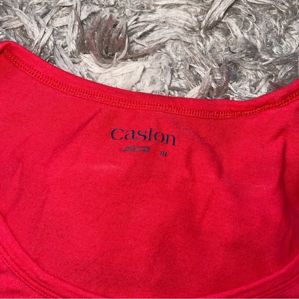 lightly worn tee - Picture 4 of 4